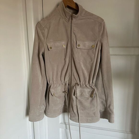 Calvin Klein Cream Utility Jacket with Four Pockets and Belted Waist - Picture 2 of 6